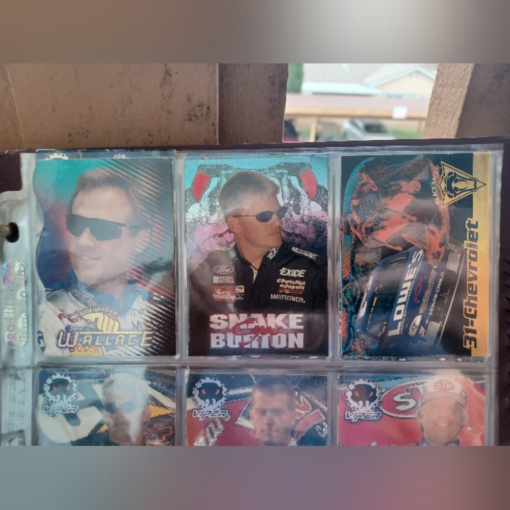 NASCAR Racing Cards Collection - Picture 4 of 4
